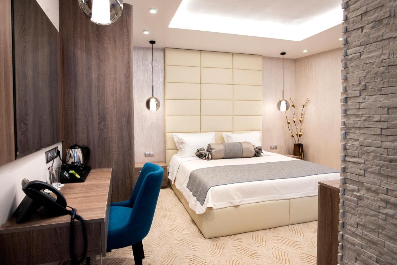 Family Hotel Business Club 苏曼 外观 照片