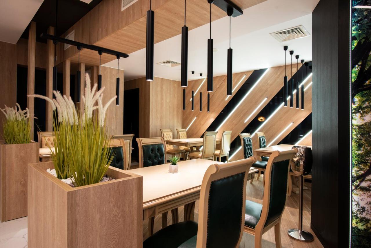 Family Hotel Business Club 苏曼 外观 照片