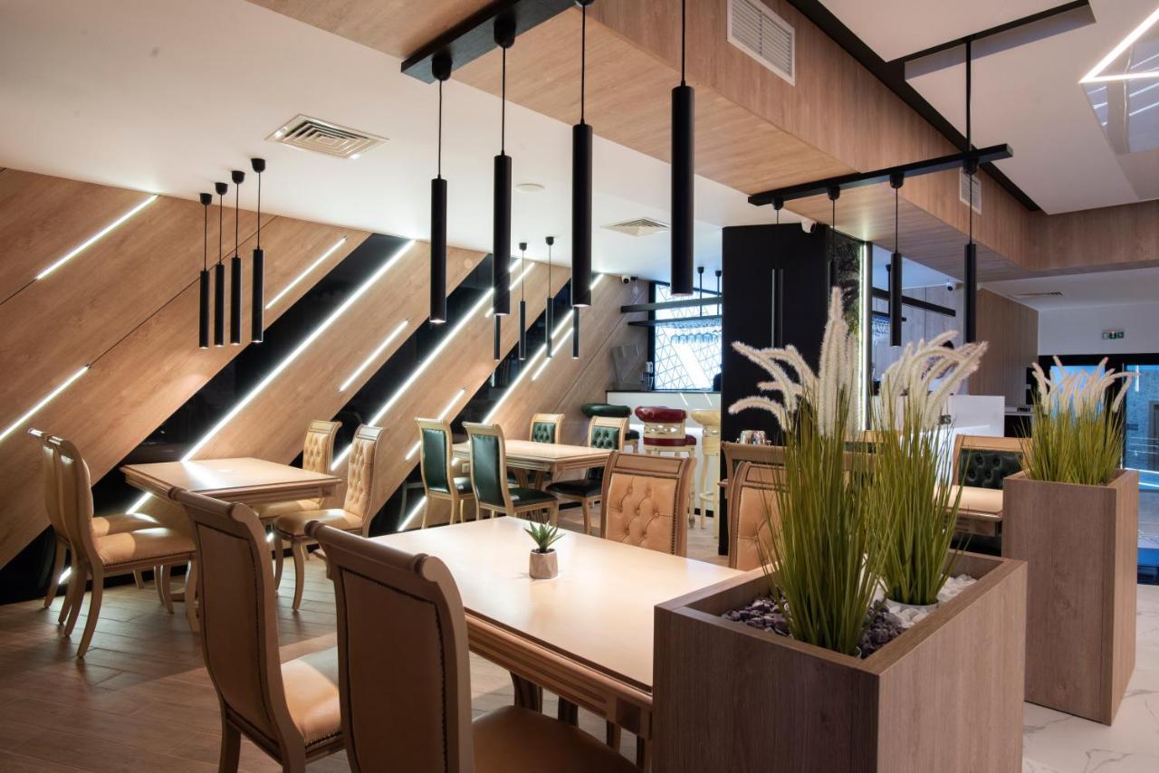 Family Hotel Business Club 苏曼 外观 照片